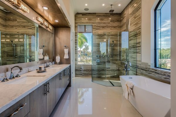 Cost of Luxury Bathroom Remodeling in Lenexa